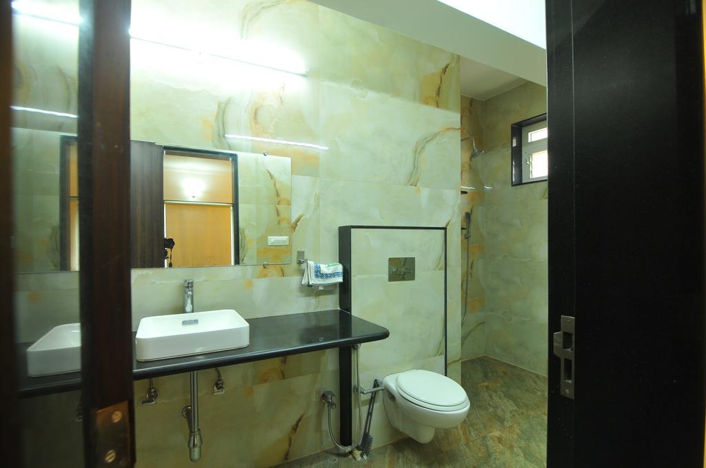 Lago villa Bhopal Esterno foto